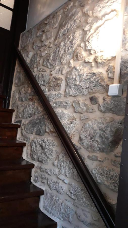 Piso Centrico Amplio, Luminoso, En Casa De Piedra Apartment กีตีริซ ภายนอก รูปภาพ